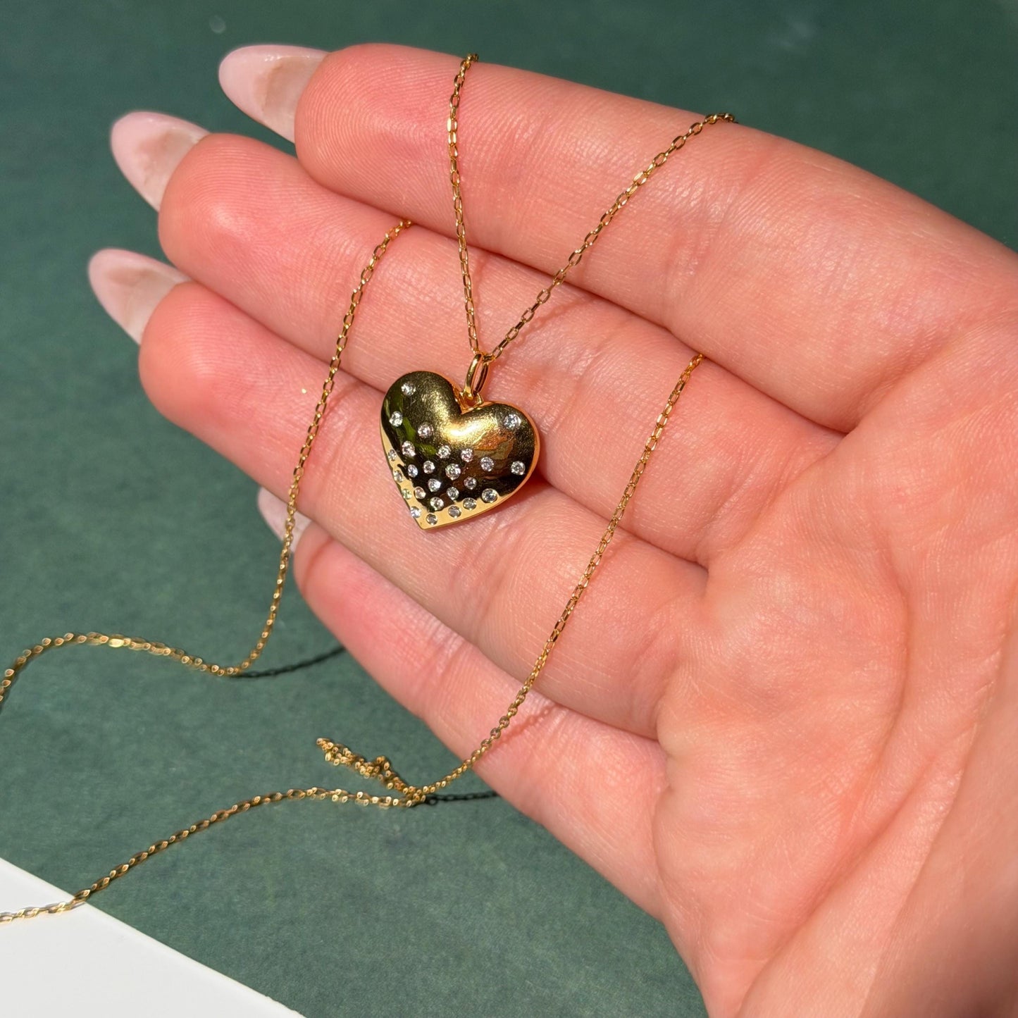 18K Real Gold Yellow Gold .22ctw Natural Diamond Heart Necklace 18”