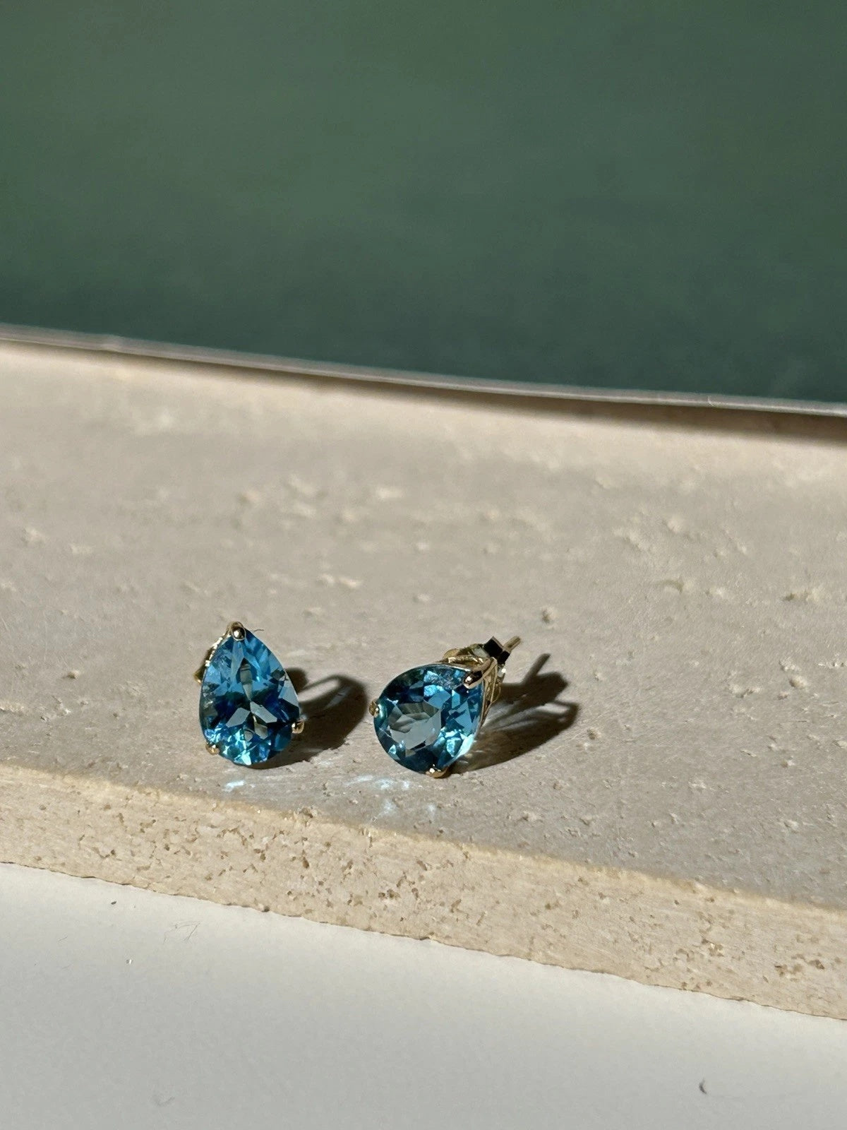 14K Real Gold Natural Topaz Pear Shape Earring Stud Push back fine jewelry