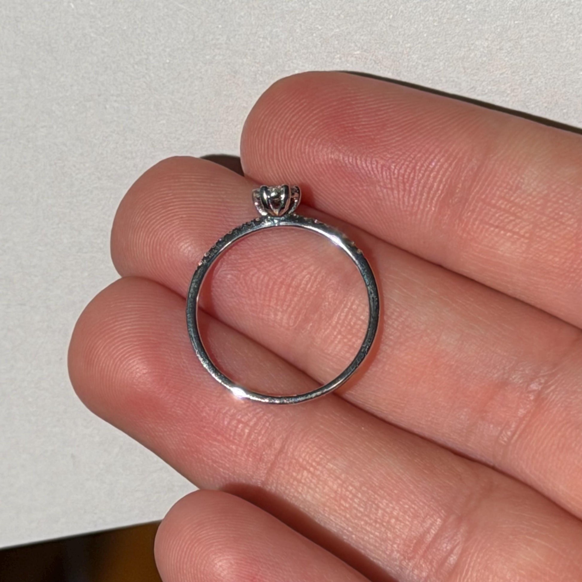 14K Real Solid Gold Natural Diamond Ring .20 CTW Size 7 marked