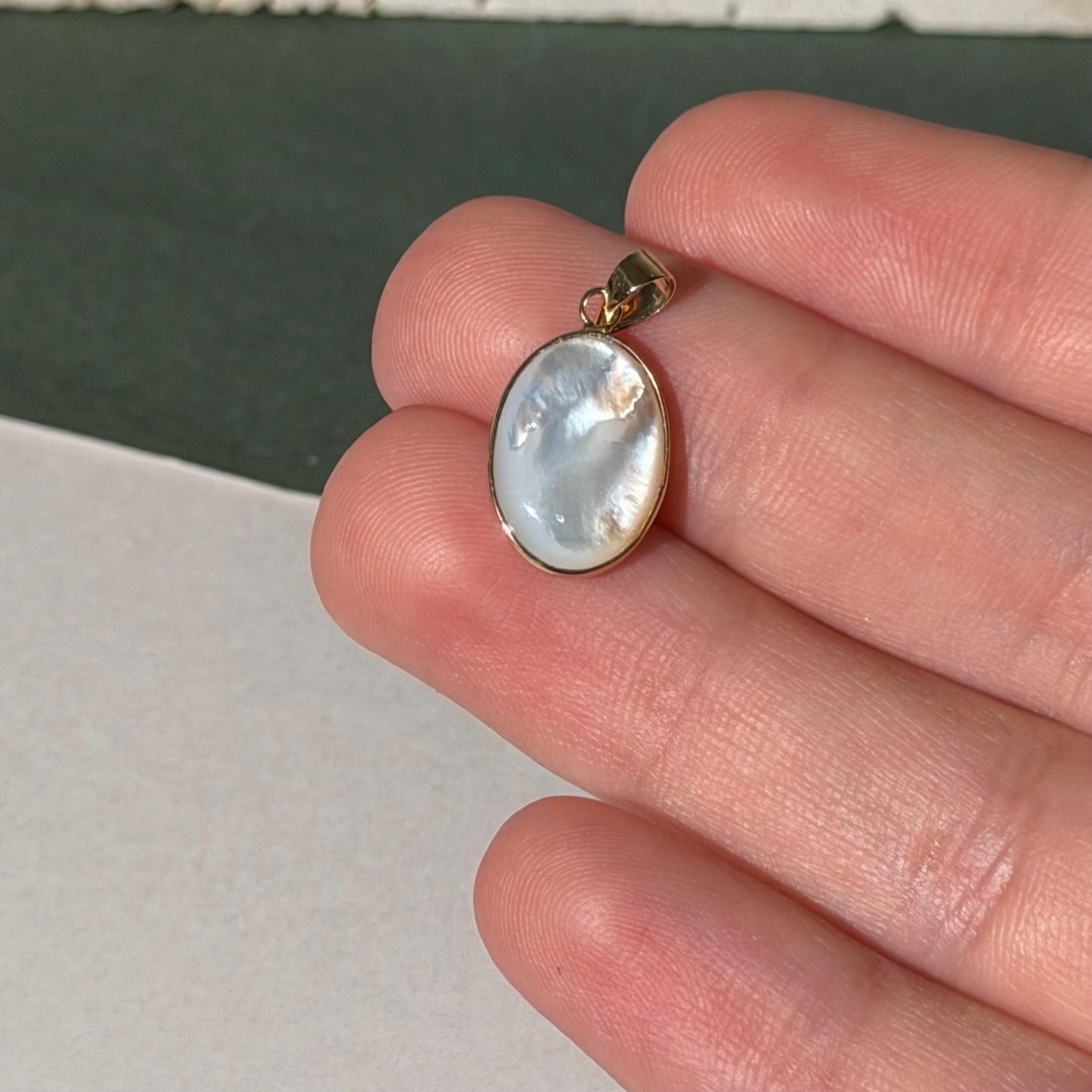 14K Solid Gold Oval Mother of Pearl Pendant, Bezel Set Charm, Minimalist Fine