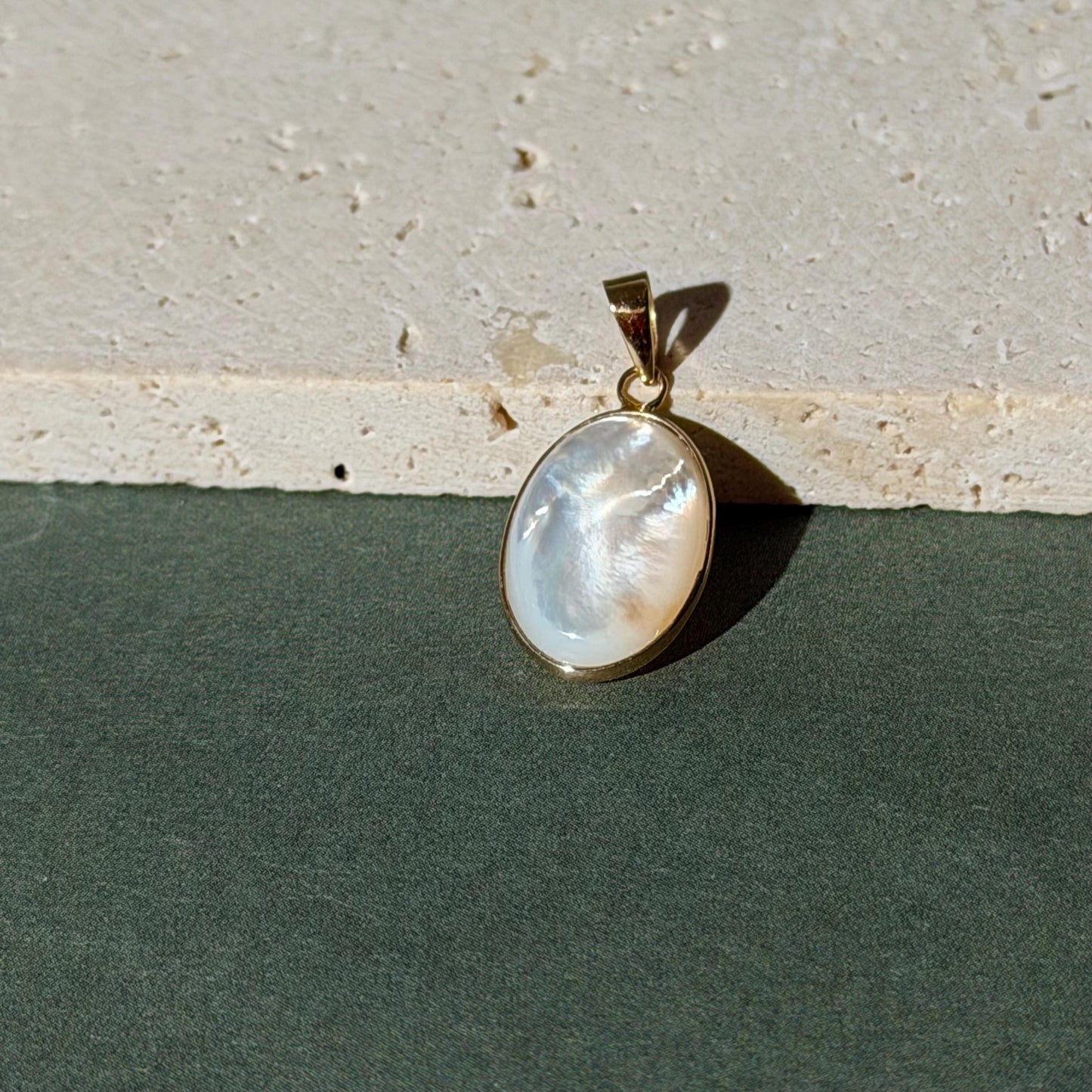 14K Solid Gold Oval Mother of Pearl Pendant, Bezel Set Charm, Minimalist Fine
