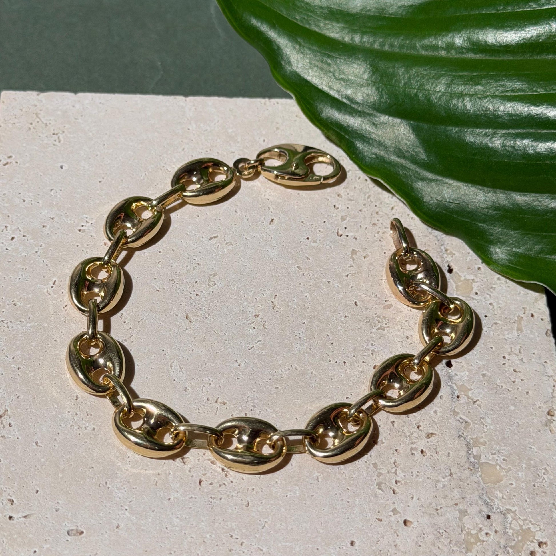14K Solid Gold Puffy Mariner Bracelet 7.5” Long 10mm wide 9.9gram