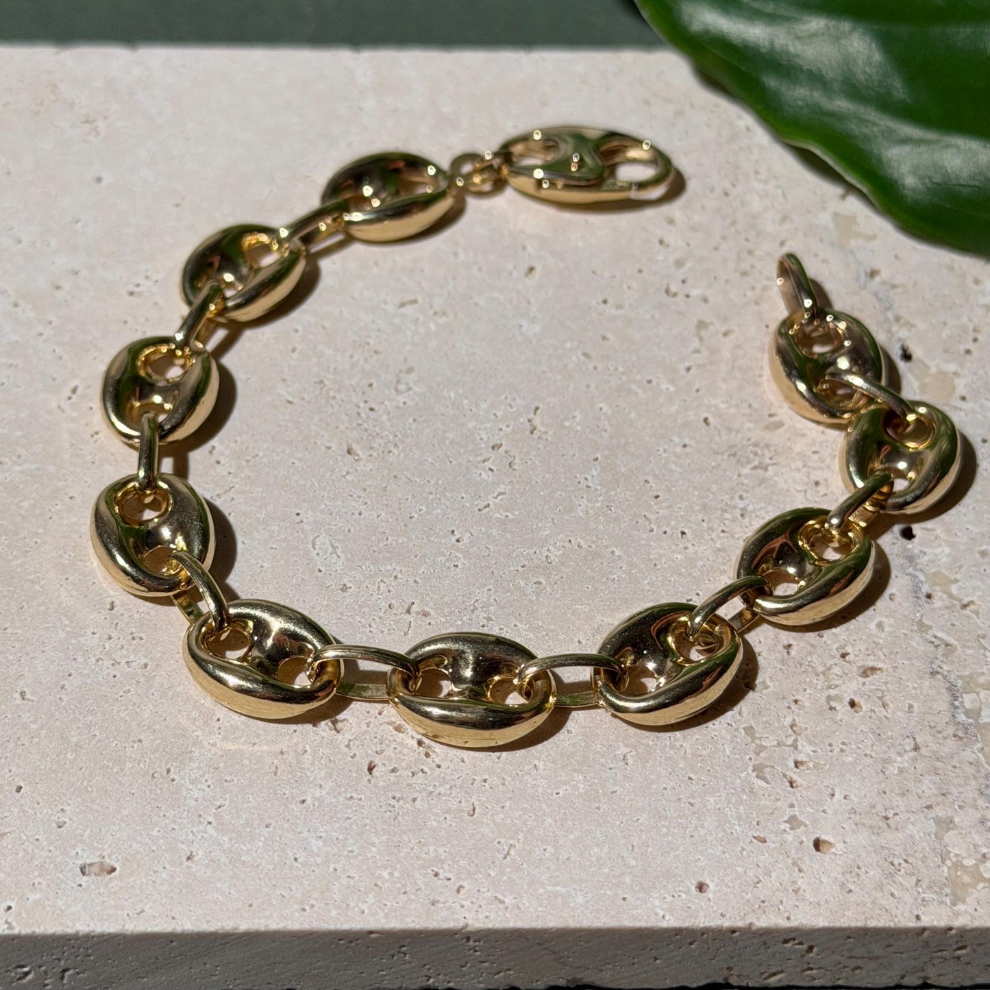 14K Solid Gold Puffy Mariner Bracelet 7.5” Long 10mm wide 9.9gram
