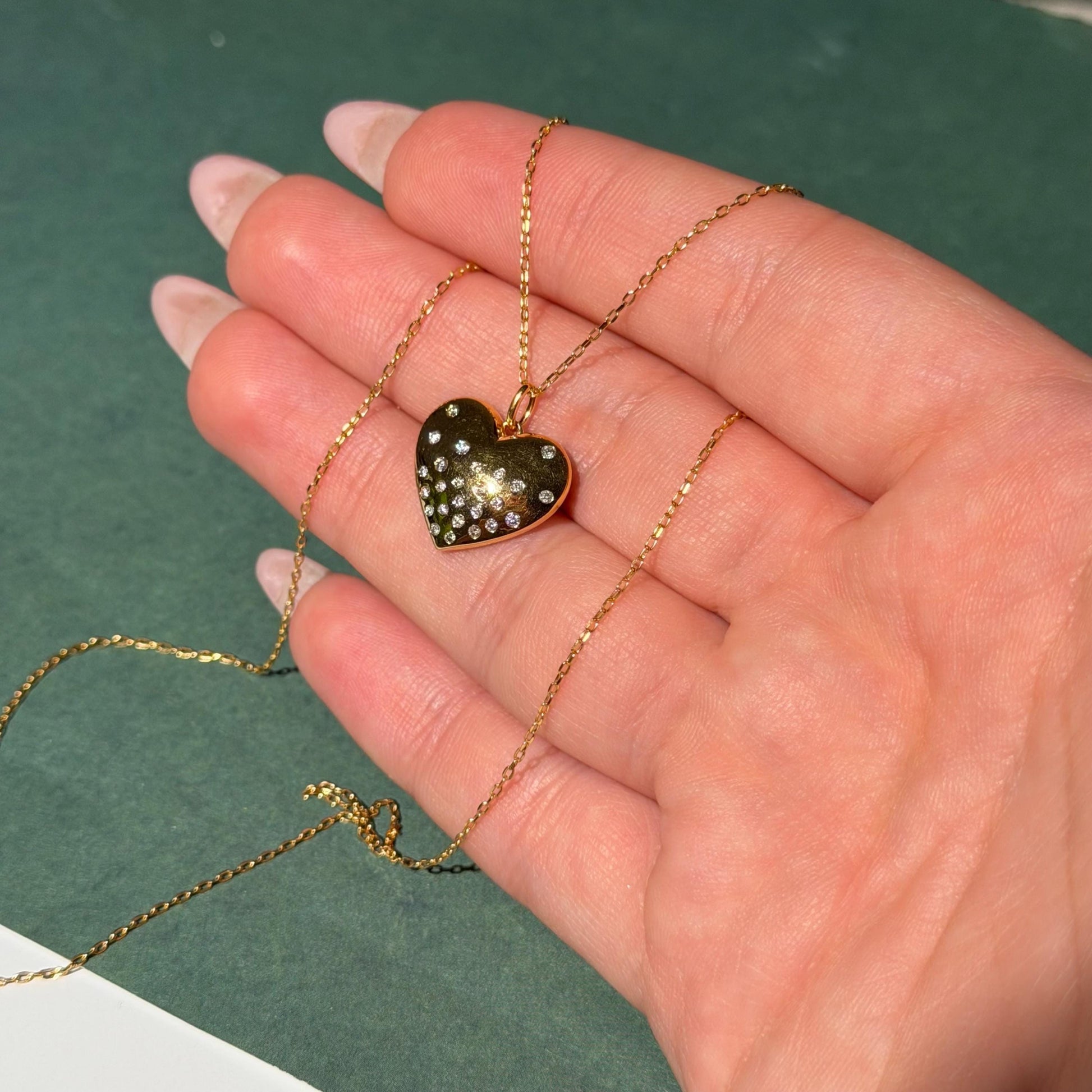 18K Real Gold Yellow Gold .22ctw Natural  Diamond Heart Necklace 18”