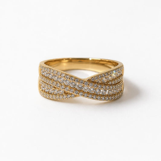 Gorgeous 18K Solid Yellow Gold Natural Diamond Ring Size 6.5